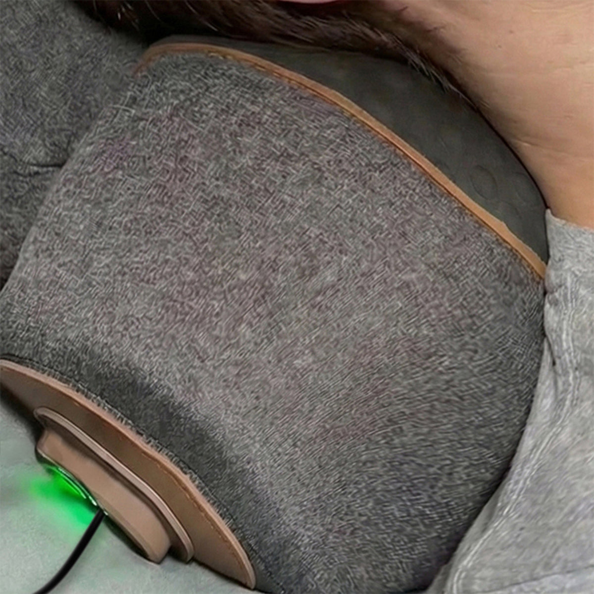 Neck & Shoulder Stretch Pillow